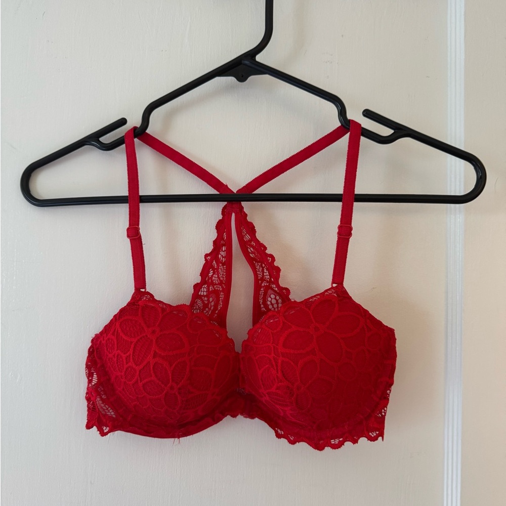 PINK Victoria's Secret Red Lace Bra